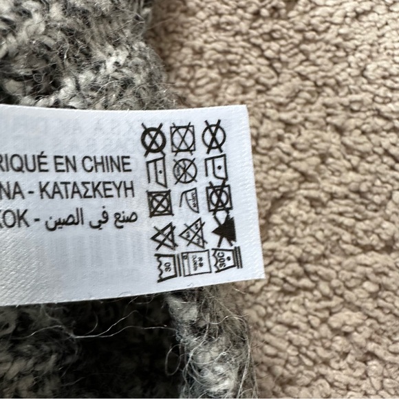 ZARA Marled Gray Turtleneck Knit Long Sleeve Fuzzy Cozy Sweater S - Picture 6 of 9